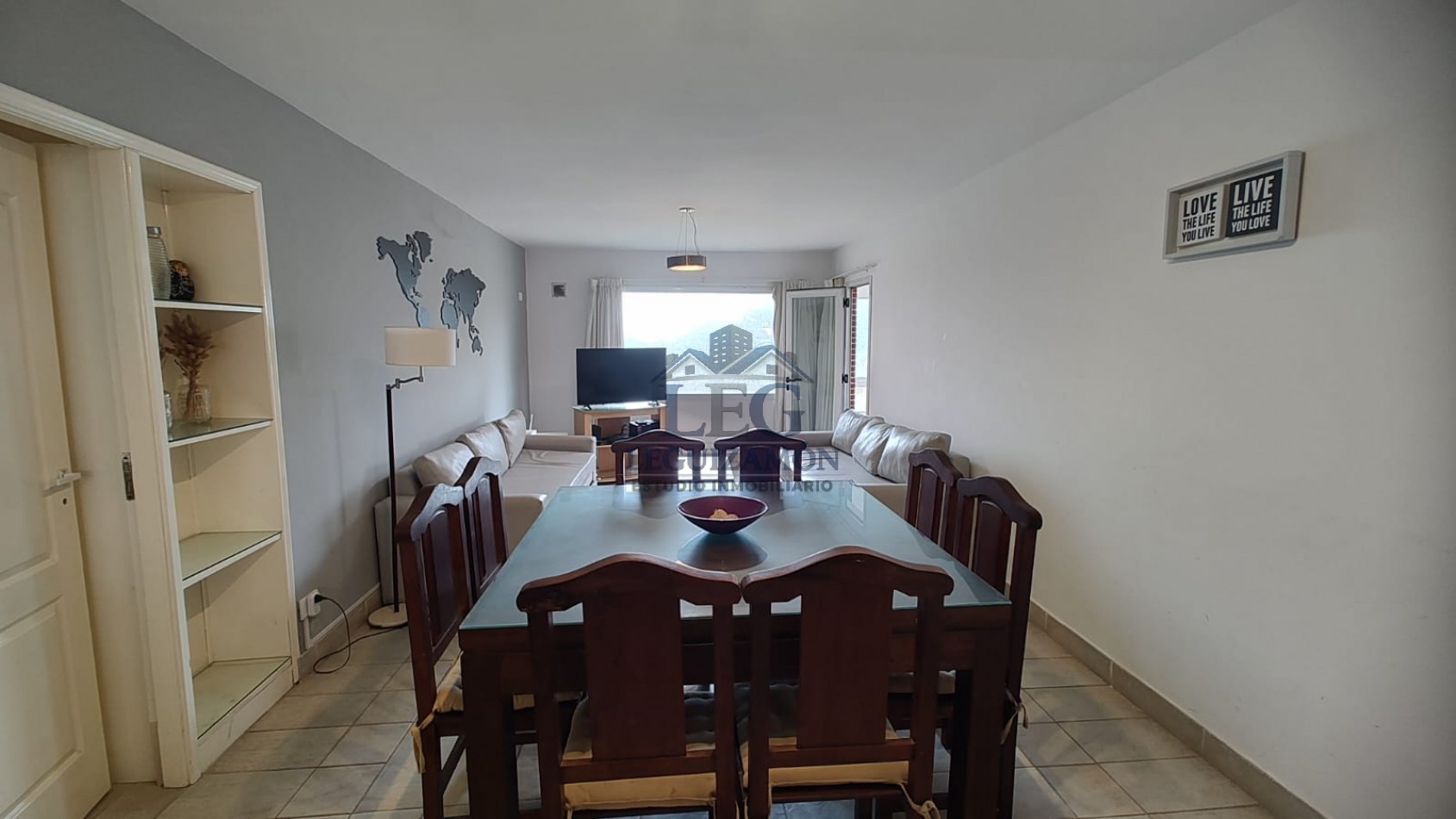 Departamento 4 Ambientes Frente al Mar en Pinamar con Cochera