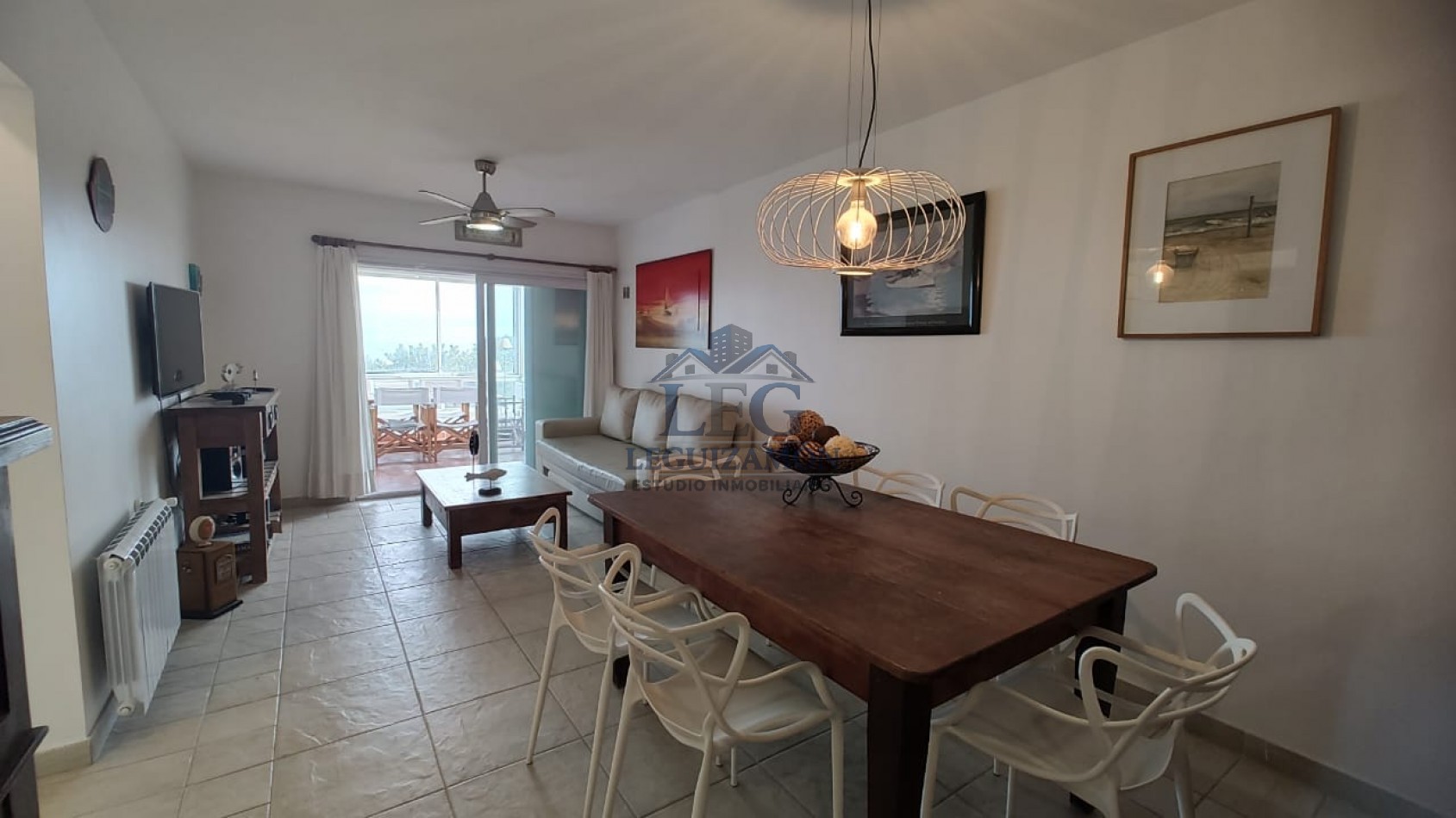 Departamento 3 Ambientes Frente al Mar en Pinamar con Cochera