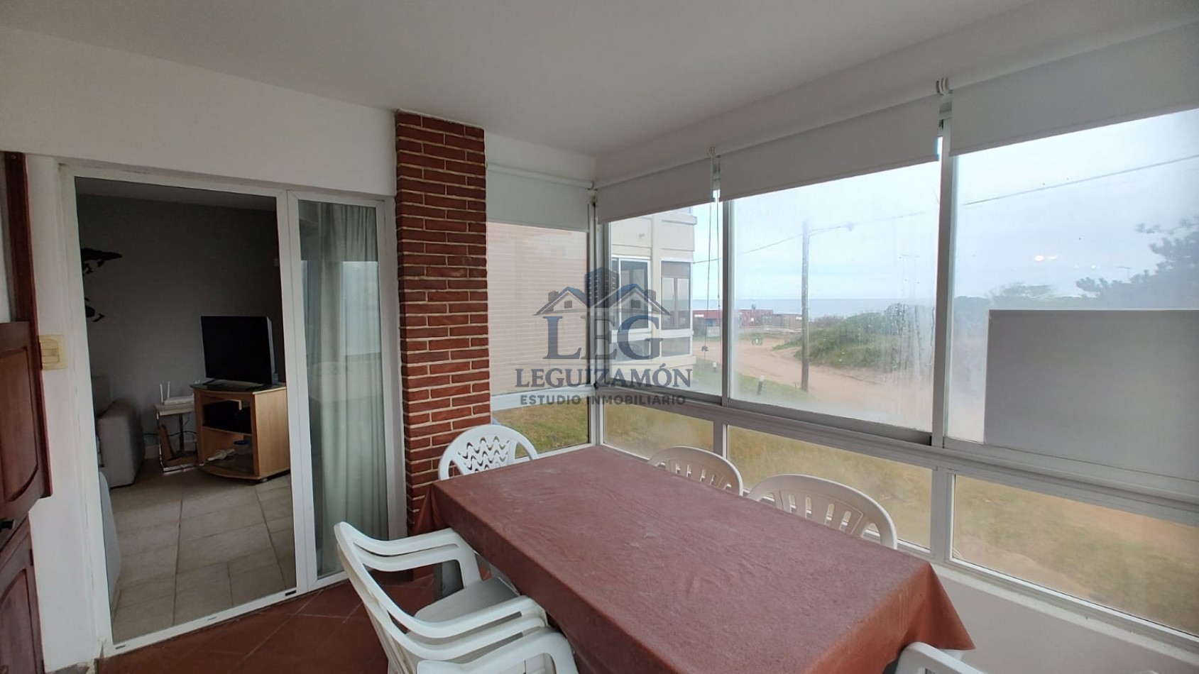 Departamento 4 Ambientes Frente al Mar en Pinamar con Cochera