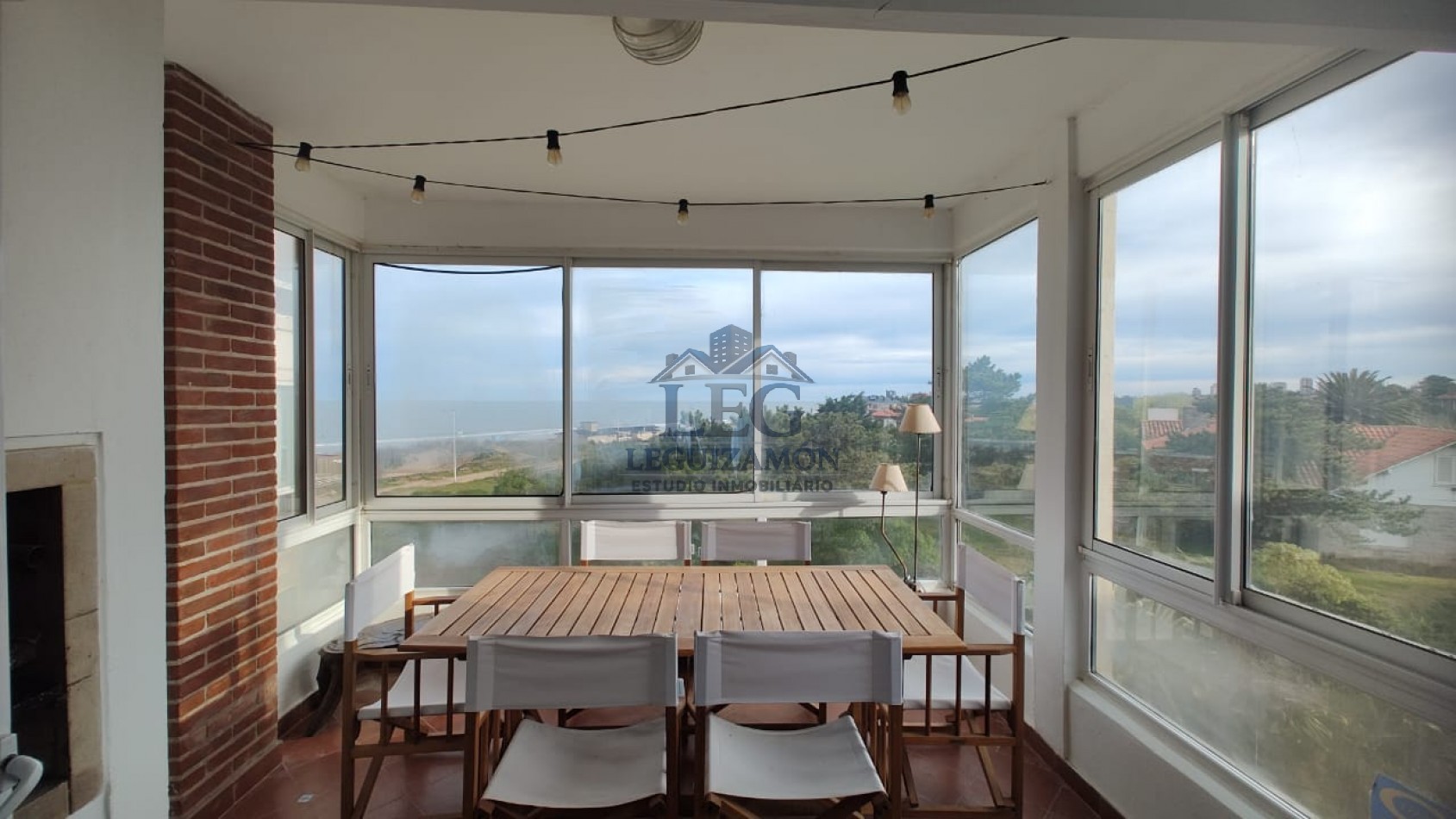 Departamento 3 Ambientes Frente al Mar en Pinamar con Cochera