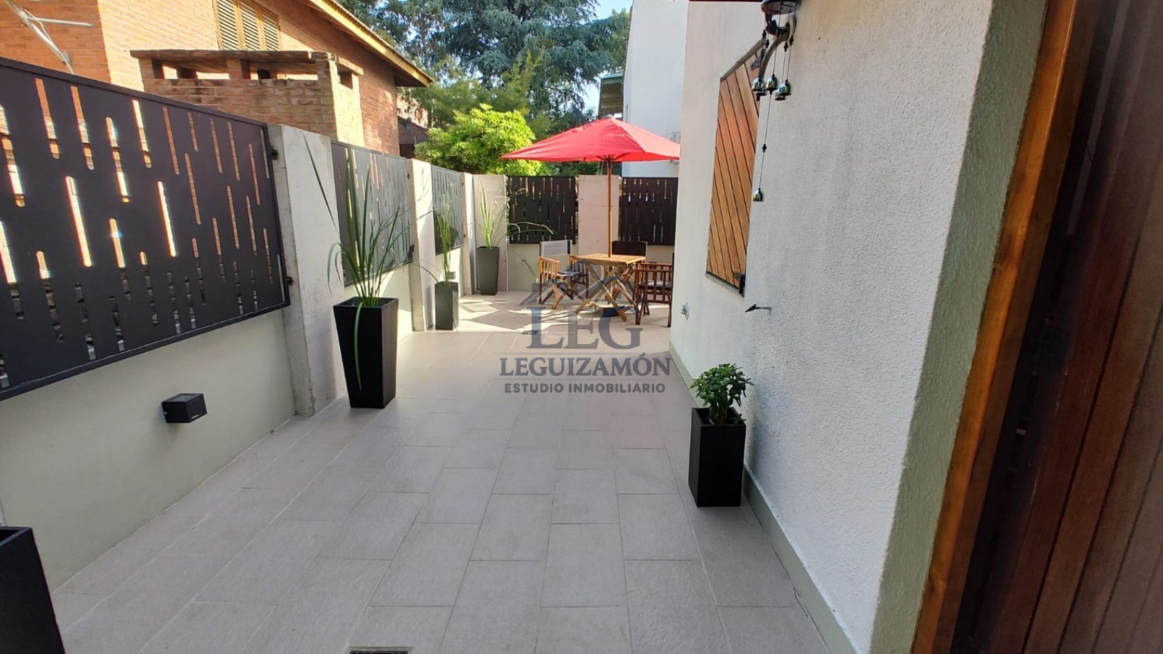 Departamento 3 Ambientes en Pinamar con Parrilla y Cochera