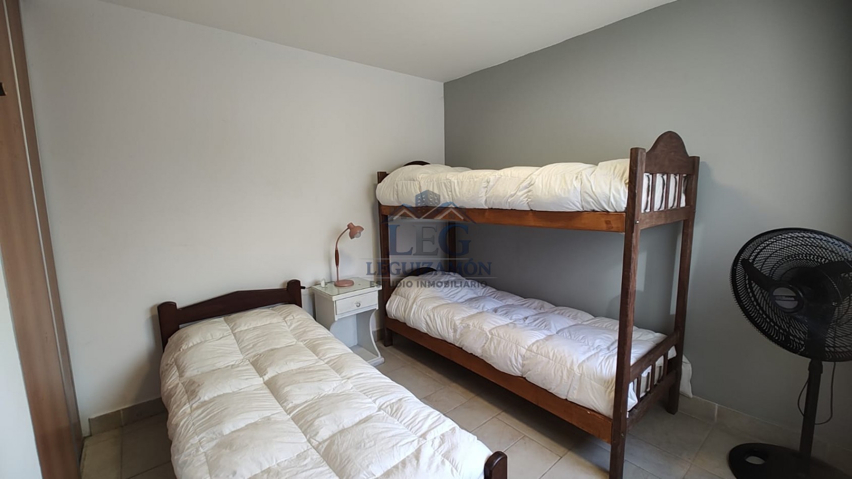 Departamento 4 Ambientes Frente al Mar en Pinamar con Cochera