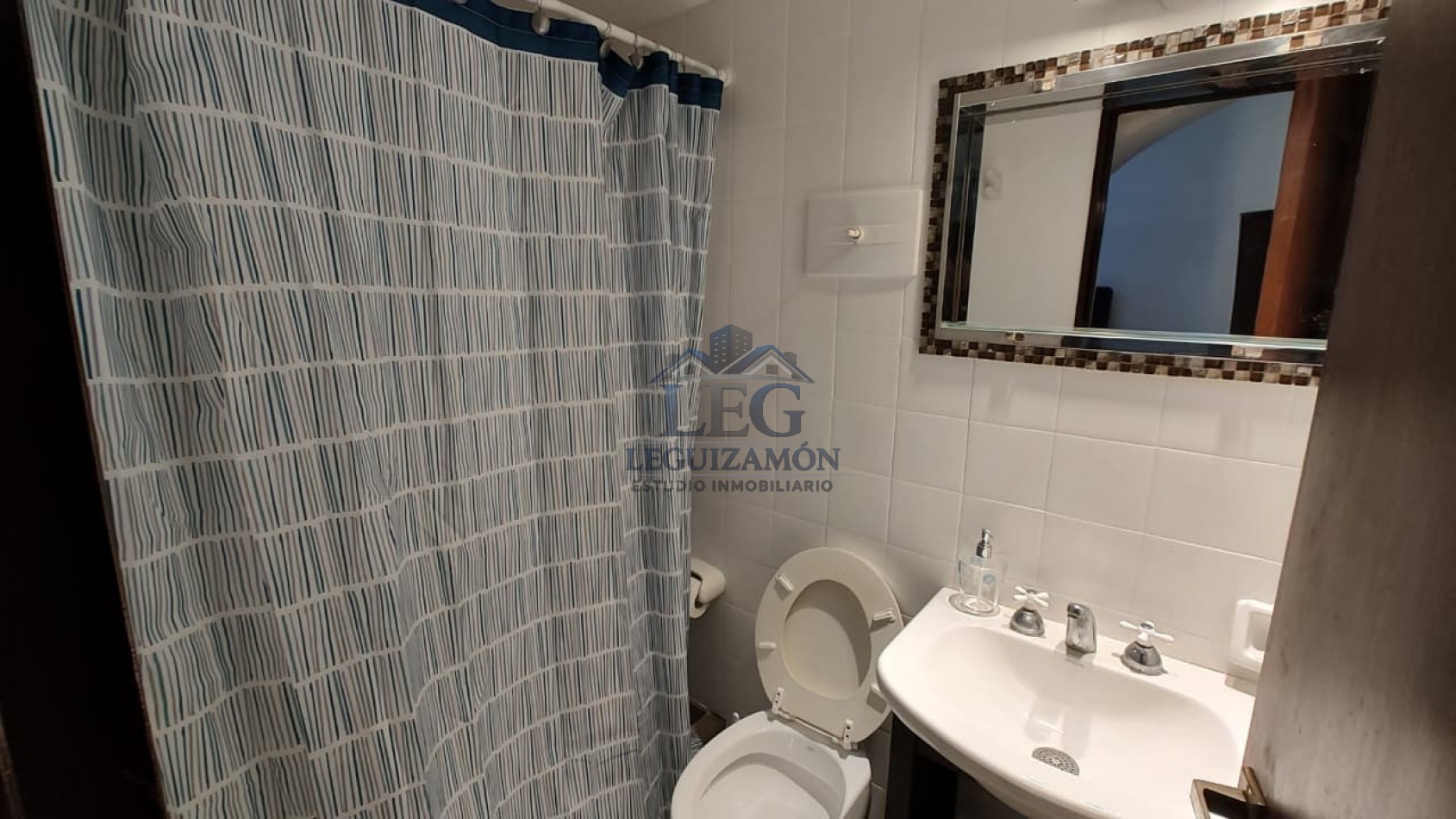 Departamento 3 Ambientes en Pinamar con Parrilla y Cochera