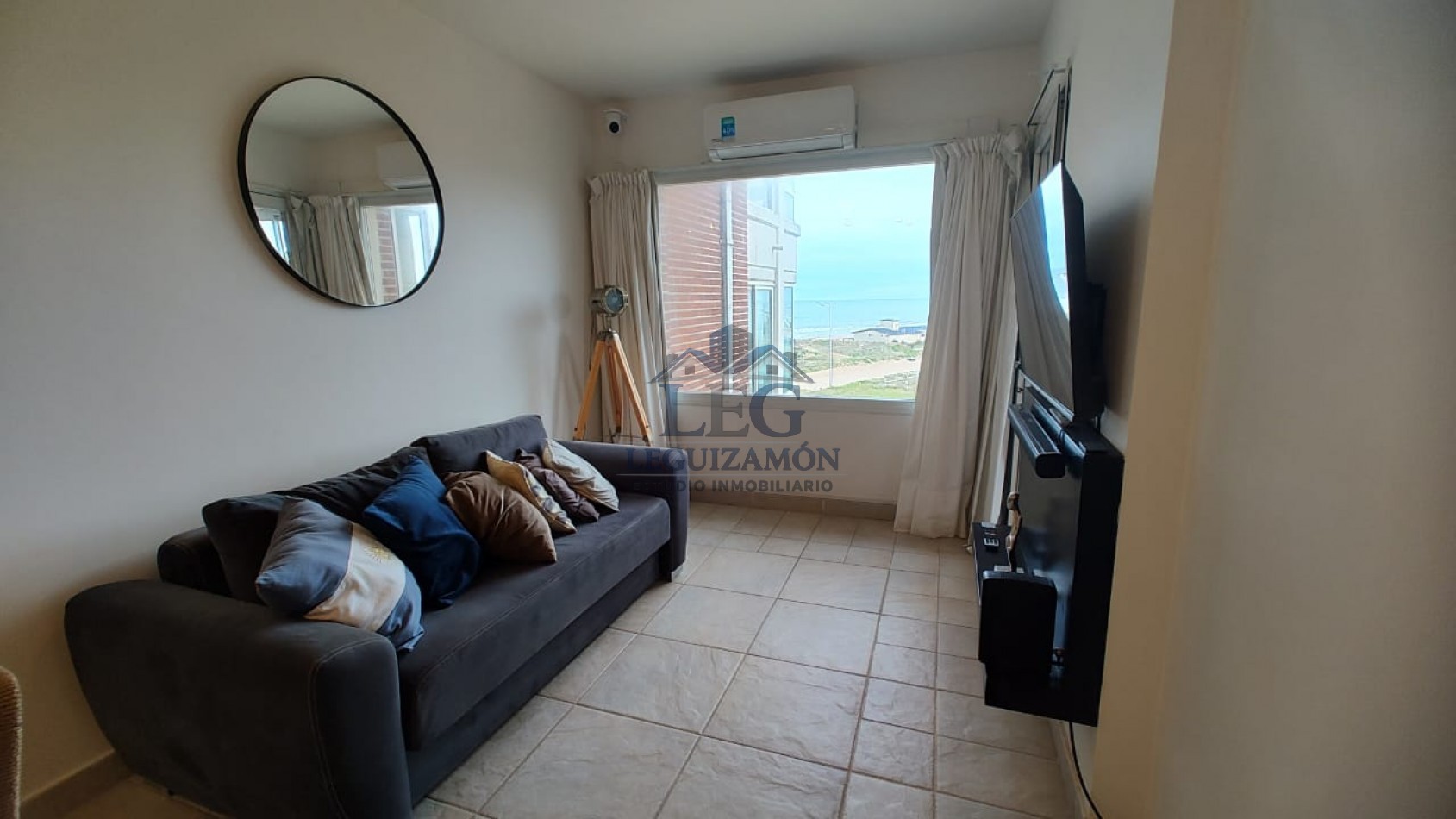 Departamento 2 Ambientes Frente al Mar en Pinamar con Cochera