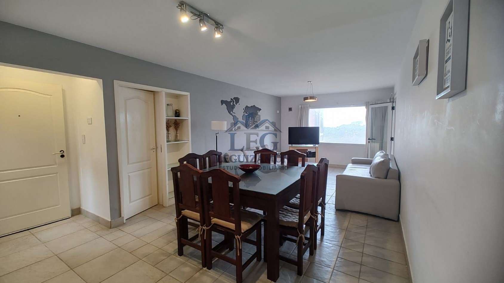 Departamento 4 Ambientes Frente al Mar en Pinamar con Cochera