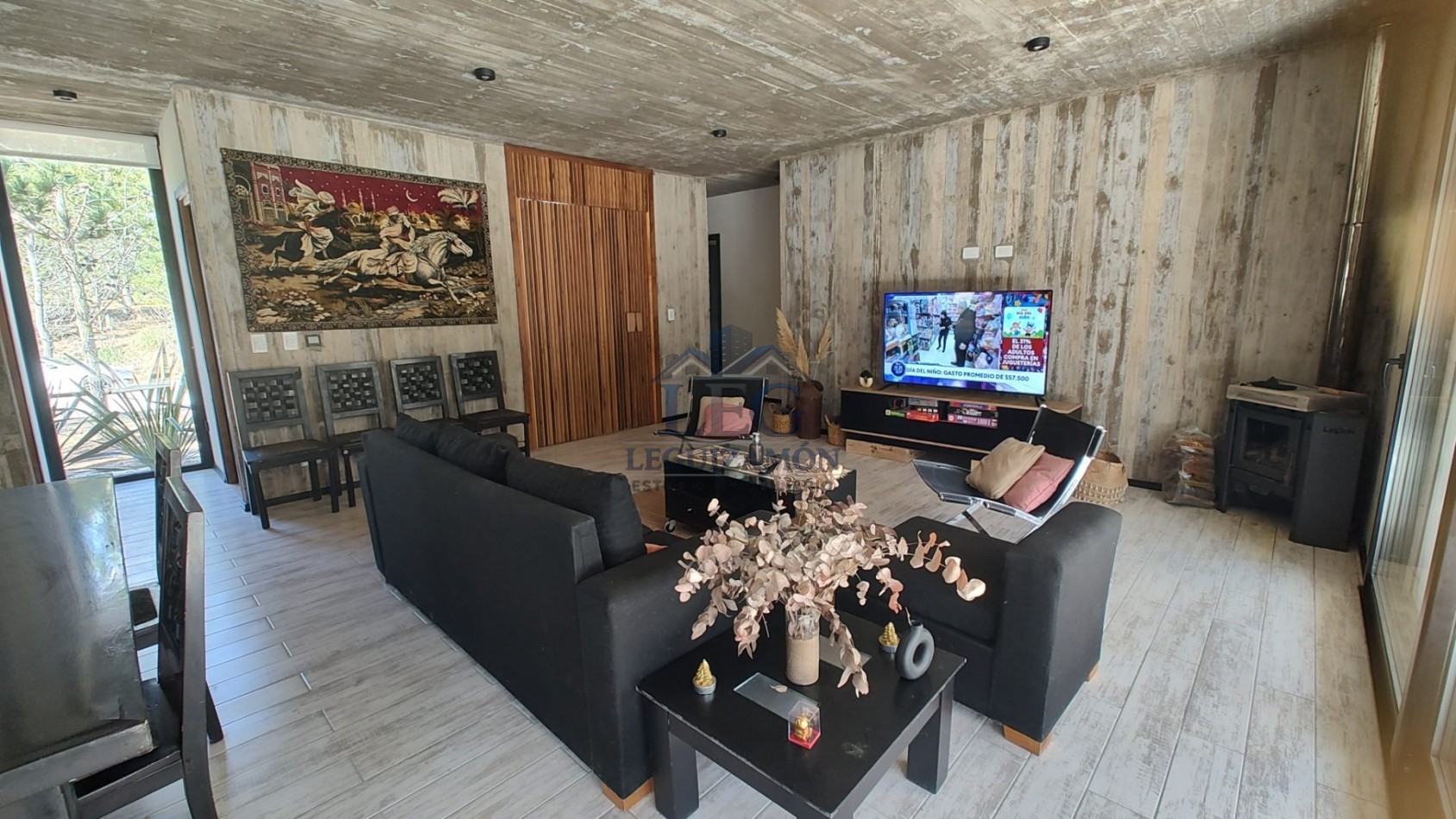 Casa en Alquiler Temporal en Barrio Privado Villa Roble con Pileta y 3 Dormitorios