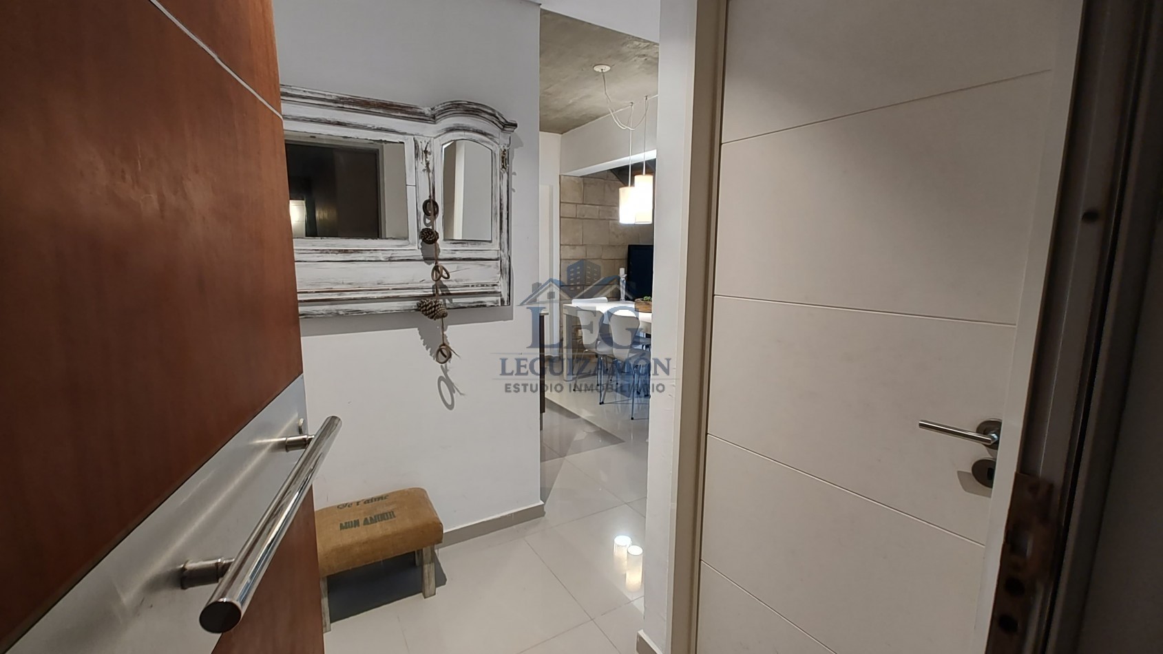 Duplex 2 Ambientes con Cochera en Pinamar a Metros del Mar con Parrilla