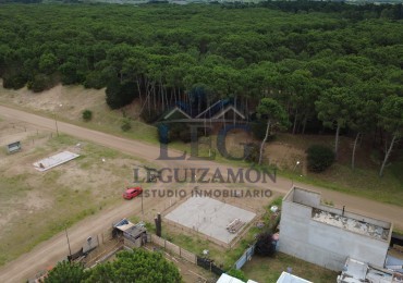 Lote en Pinamar 200 m² en Esquina Zona Residencial