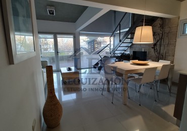 Departamento Tipo Duplex 3 Ambientes en Pinamar con Parrilla