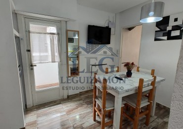 Depto. Dos Ambientes en Pinamar a 50 Metros del Mar con Balcon